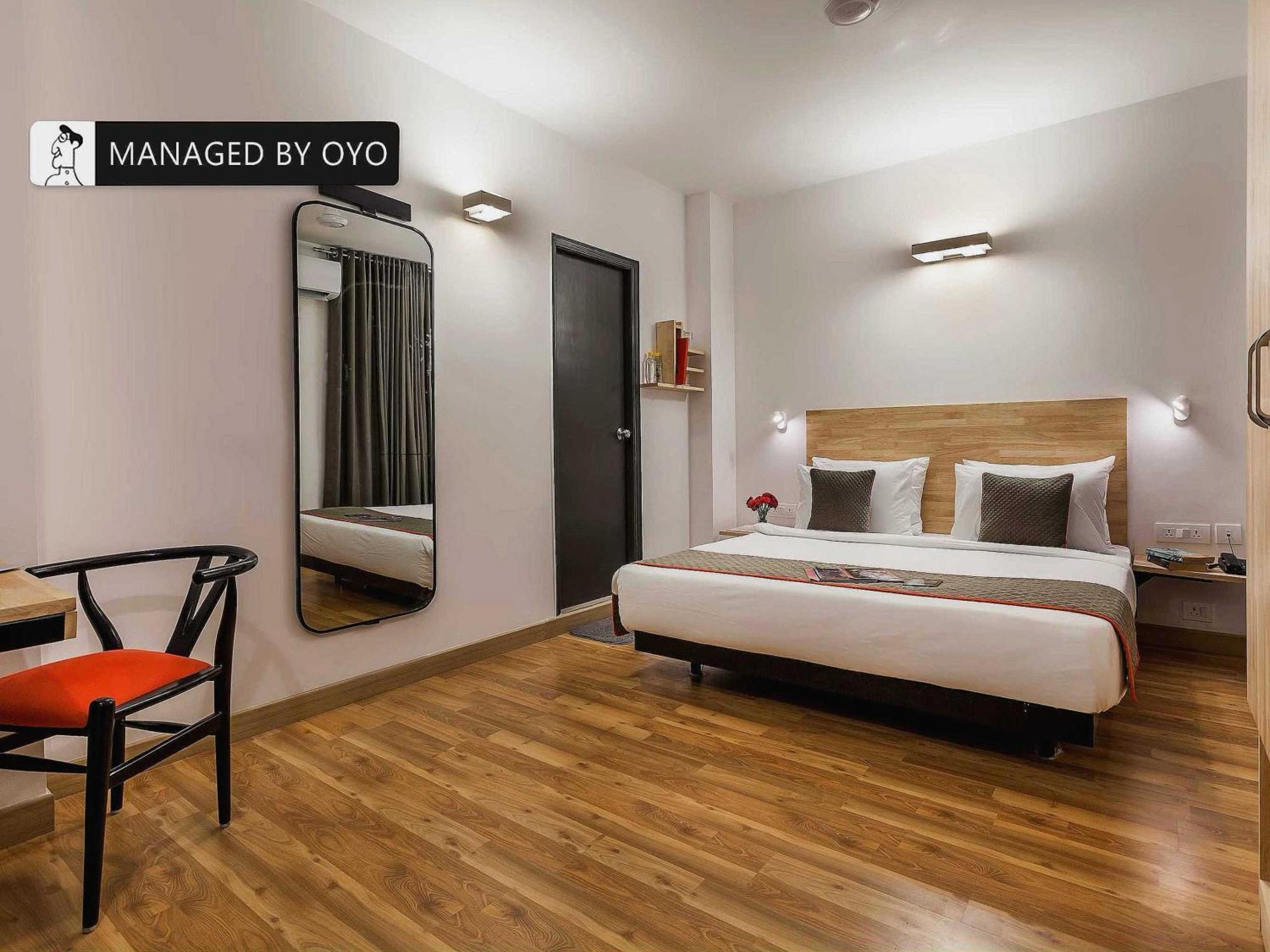 Hotel Gautam Residency New Delhi Eksteriør billede