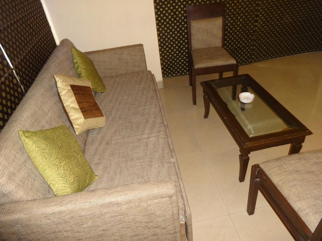 Hotel Gautam Residency New Delhi Værelse billede