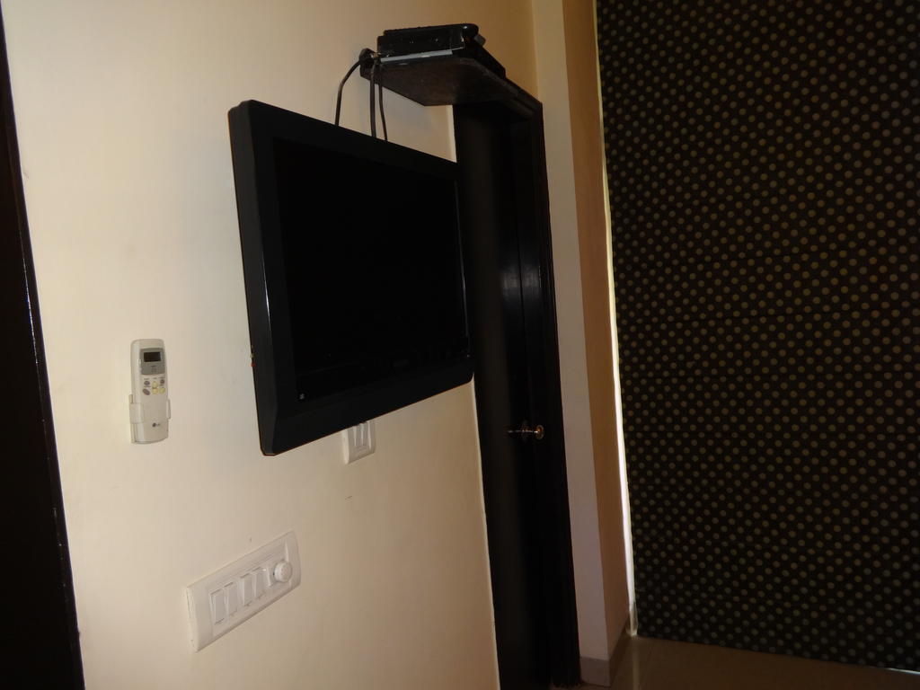 Hotel Gautam Residency New Delhi Værelse billede